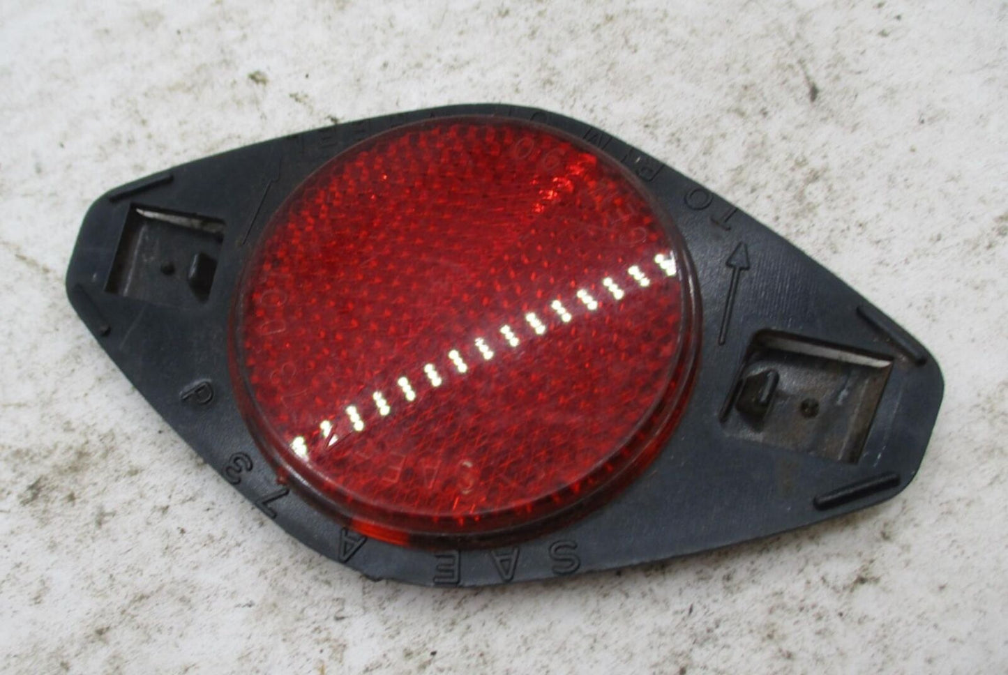 Vintage Spoke Wheel Reflector Red Dot Gem 90 SAE-A-73
