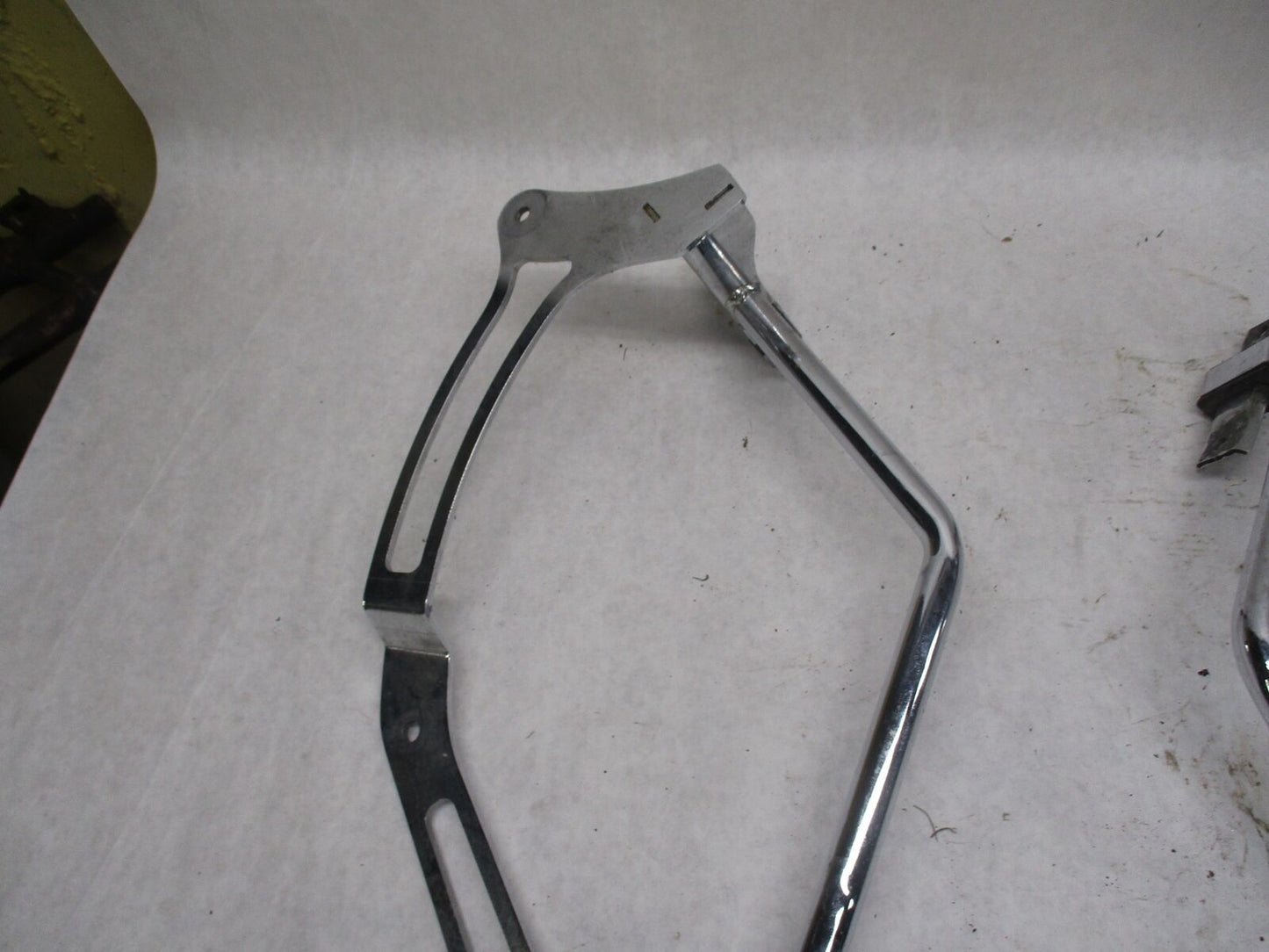 Harley Davidson Chrome Fender Strut Saddlebag Mounting Brackets