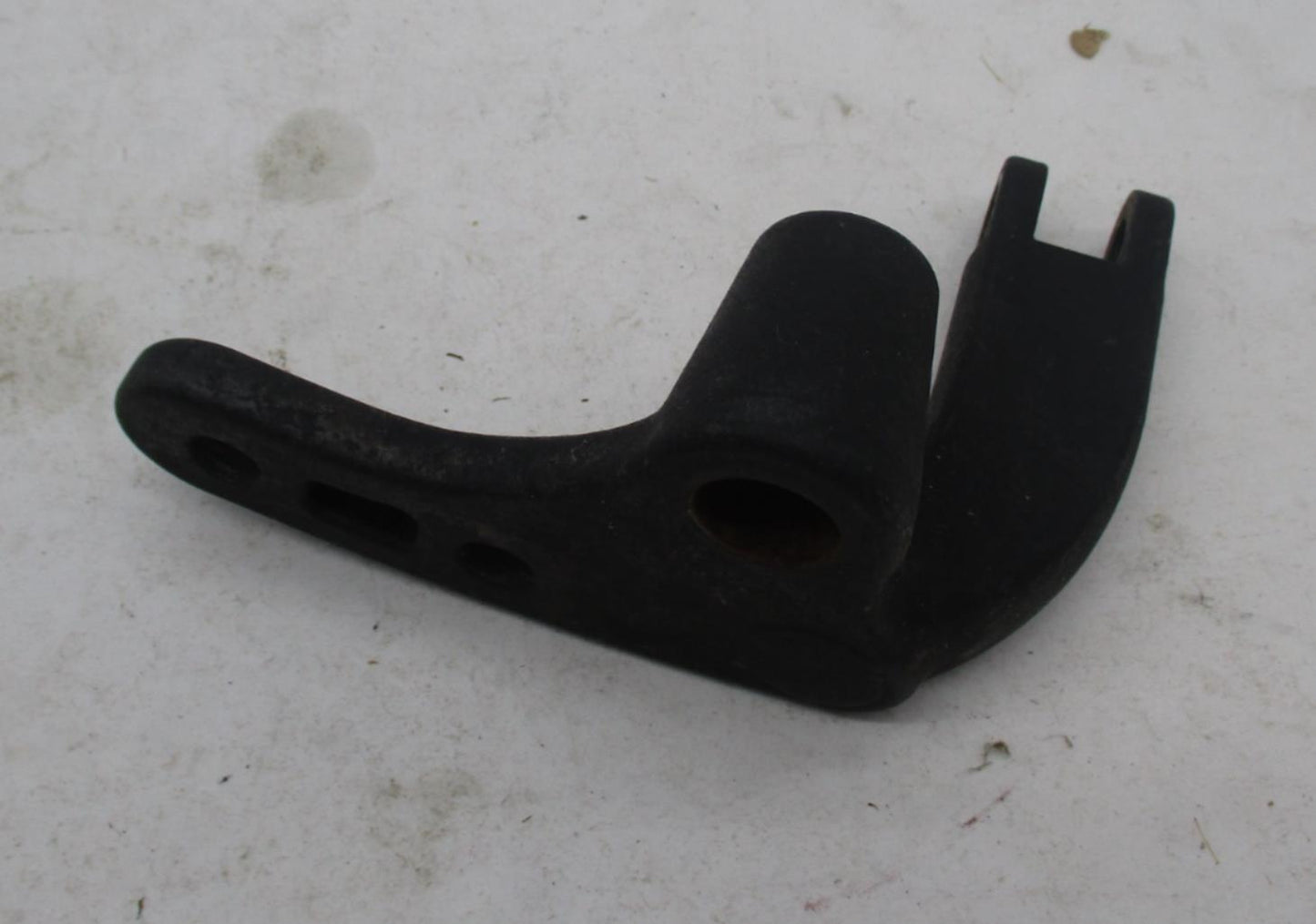 93-05 HARLEY FXD DYNA/ FXDWG, 93-94 Harley Davidson Foot peg Mounting Bracket