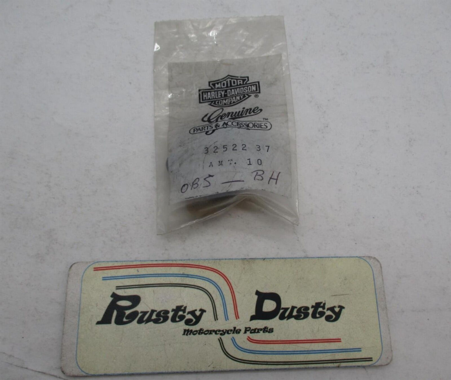 Lot of 17 Harley Davidson Genuine NOS Base Gaskets 32522-37