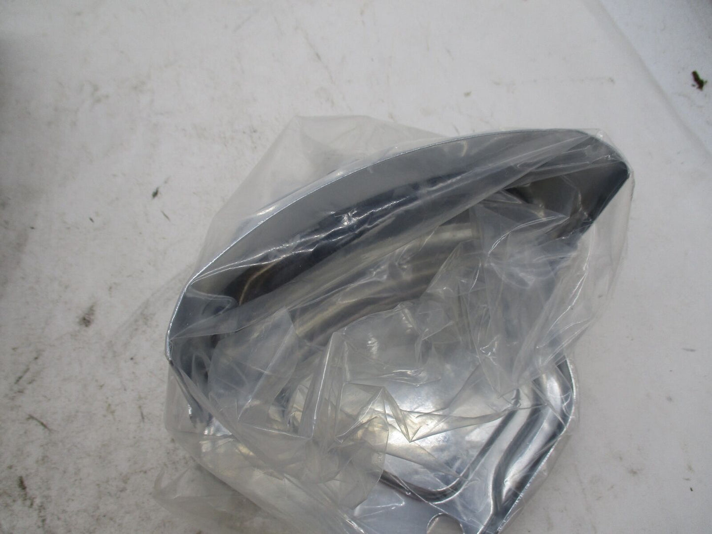 Harley Davidson Genuine NOS Dyna XL Multi-Fit Right Front Caliper Cover 43725-00