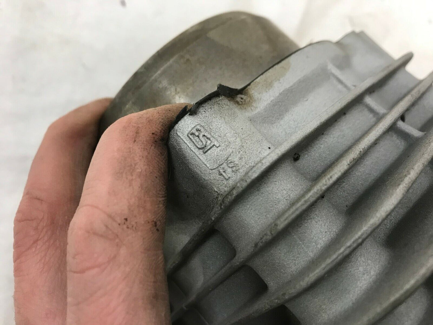Harley Davidson 883 EST 112203 Cylinder Jug Sportster nice Shape