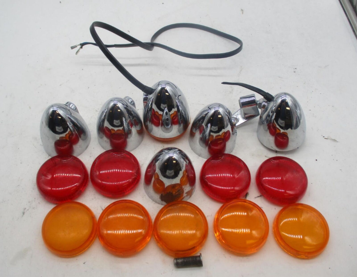 Mixed Lot of Harley Davidson Chrome Bullet Turn Signals and Lenses
