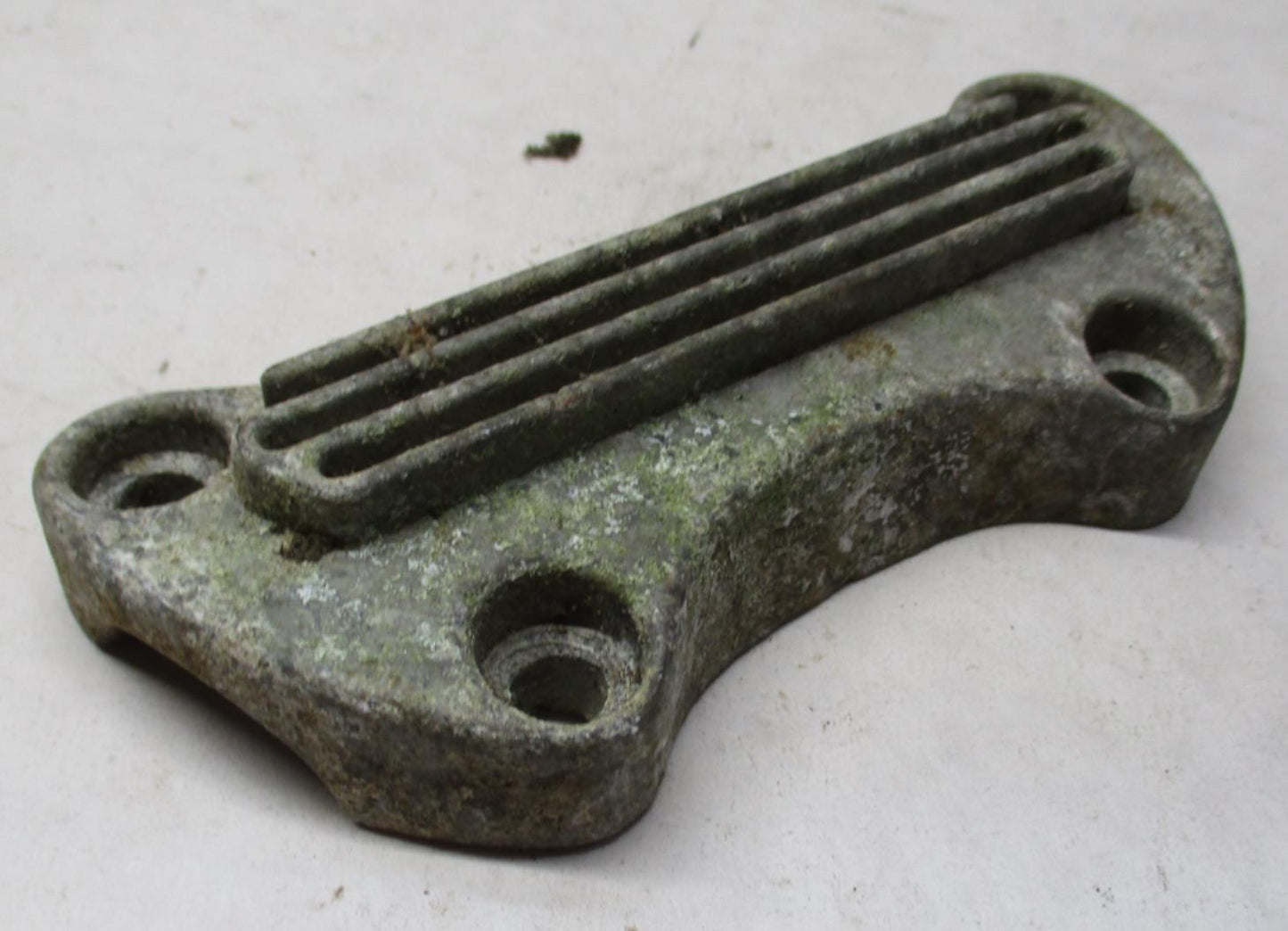 Harley-Davidson Shovelhead Ironhead Handlebar Riser Top Clamp Ribbed Slotted