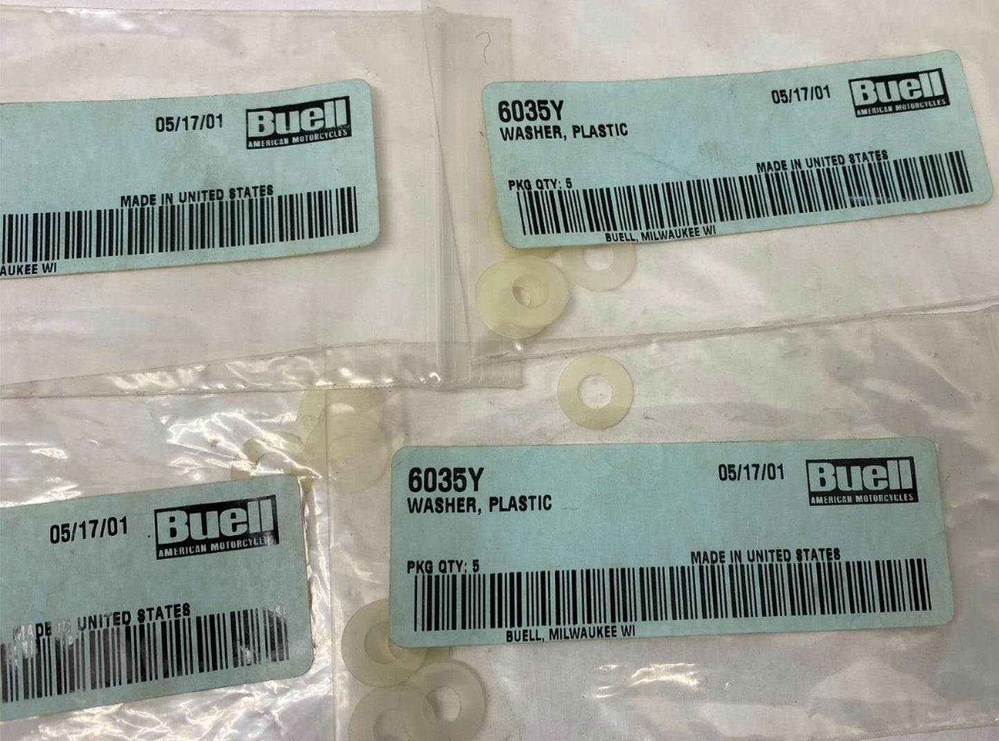 Harley Buell Genuine Lot (19) Plastic Washers 6035Y