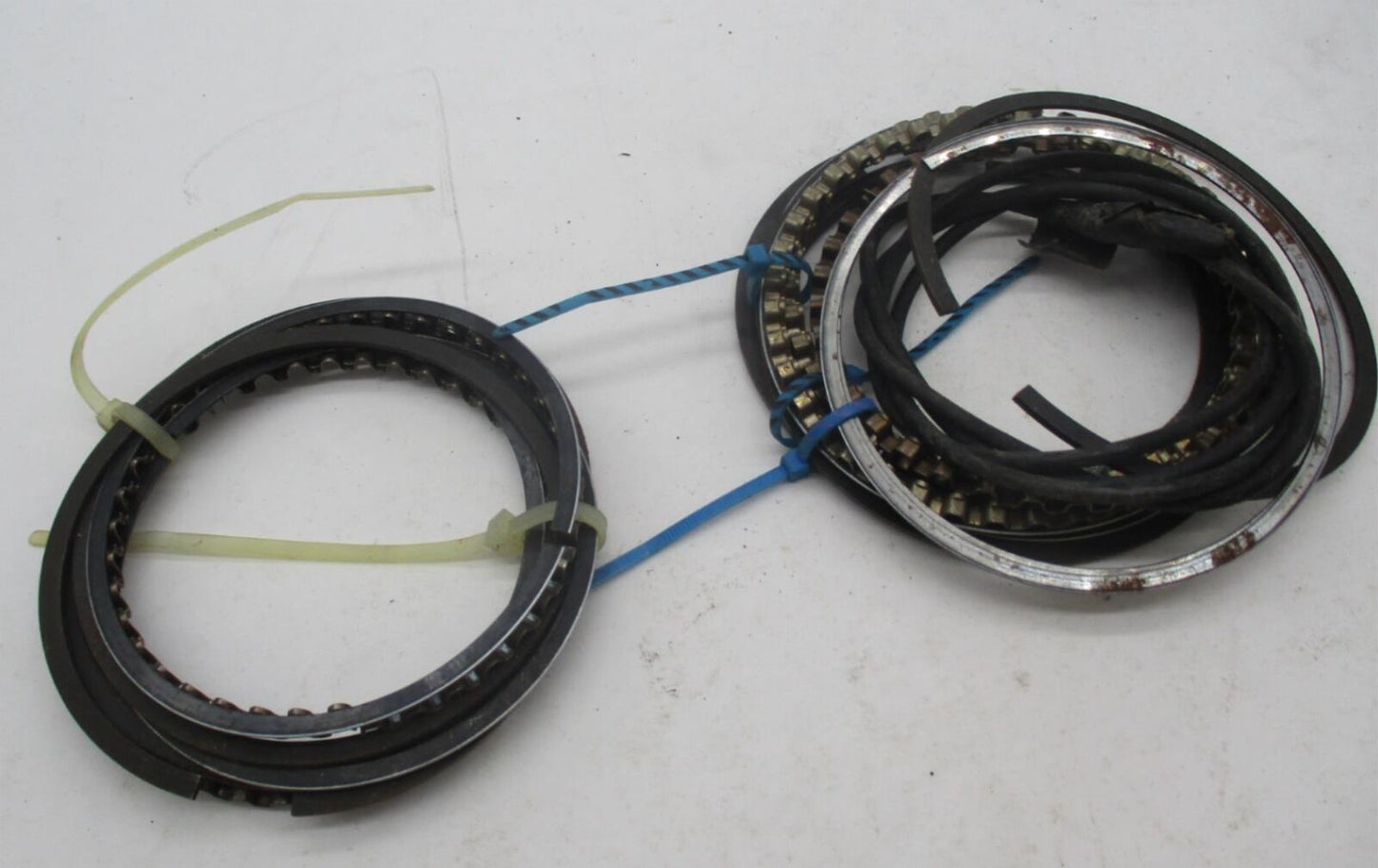 Mixed Lot of Harley Davidson Piston Rings Retaining Rings Sportster Big Twin