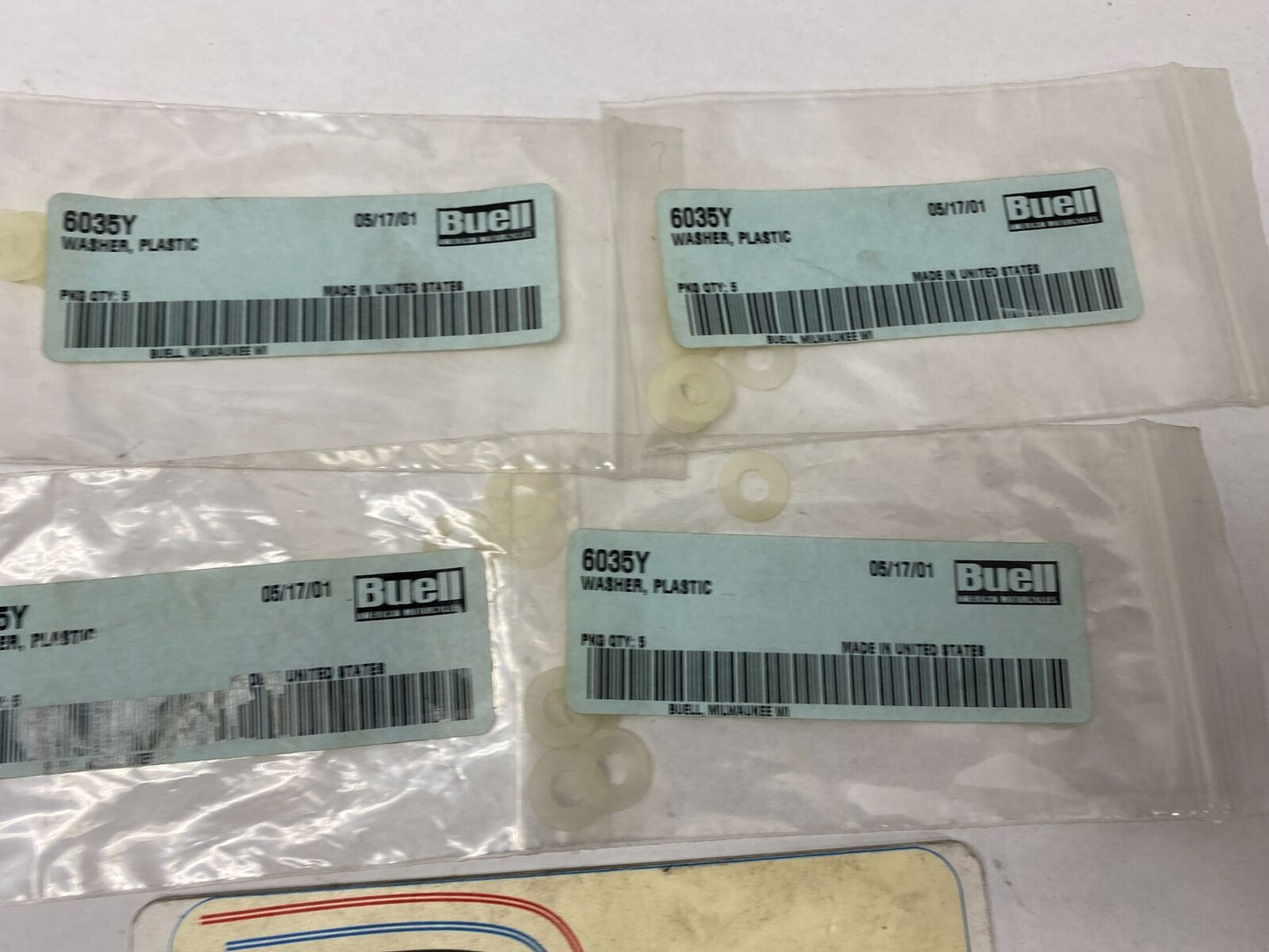 Harley Buell Genuine Lot (19) Plastic Washers 6035Y