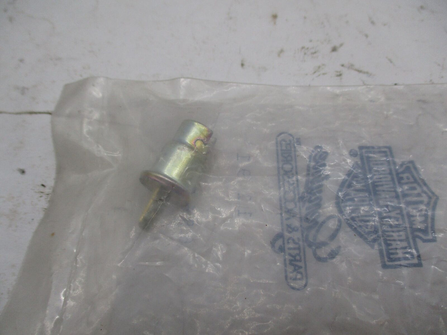 Harley Davidson Genuine NOS Position Lamp Bulb Softail Touring 68654-92
