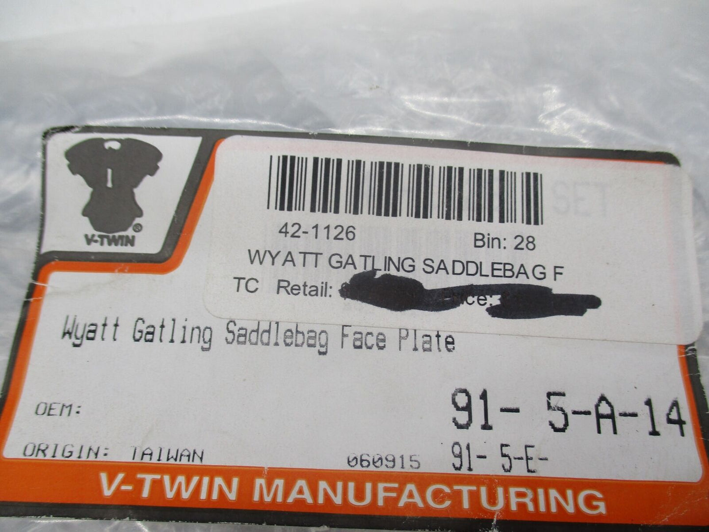 Harley Davidson V-Twin Wyatt Gatling Saddlebag Face Plate Latch Black 42-1126