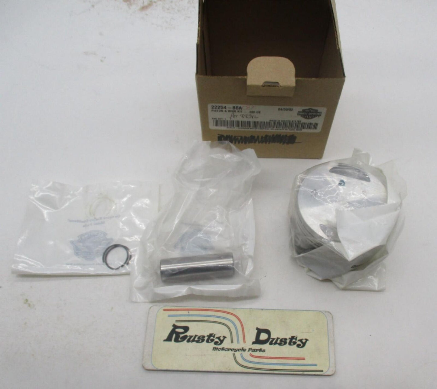 Harley Davidson Genuine NOS .010 OS Piston Ring Kit 22253-86A