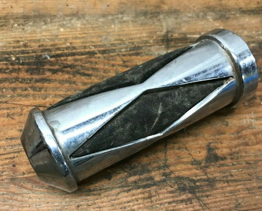 Custom Diamond Grip for Harley-Davidson Clutch Side Nice  USed