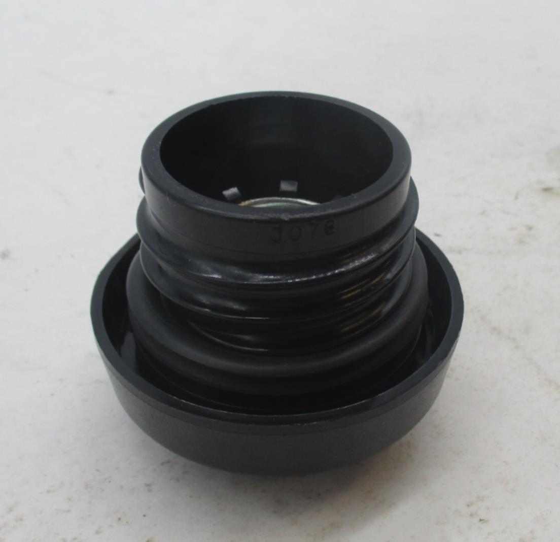 Harley Davidson 92-UP  FLHTCUI FLH FLHR FILLER Fuel Gas Tank Cap 61274-92