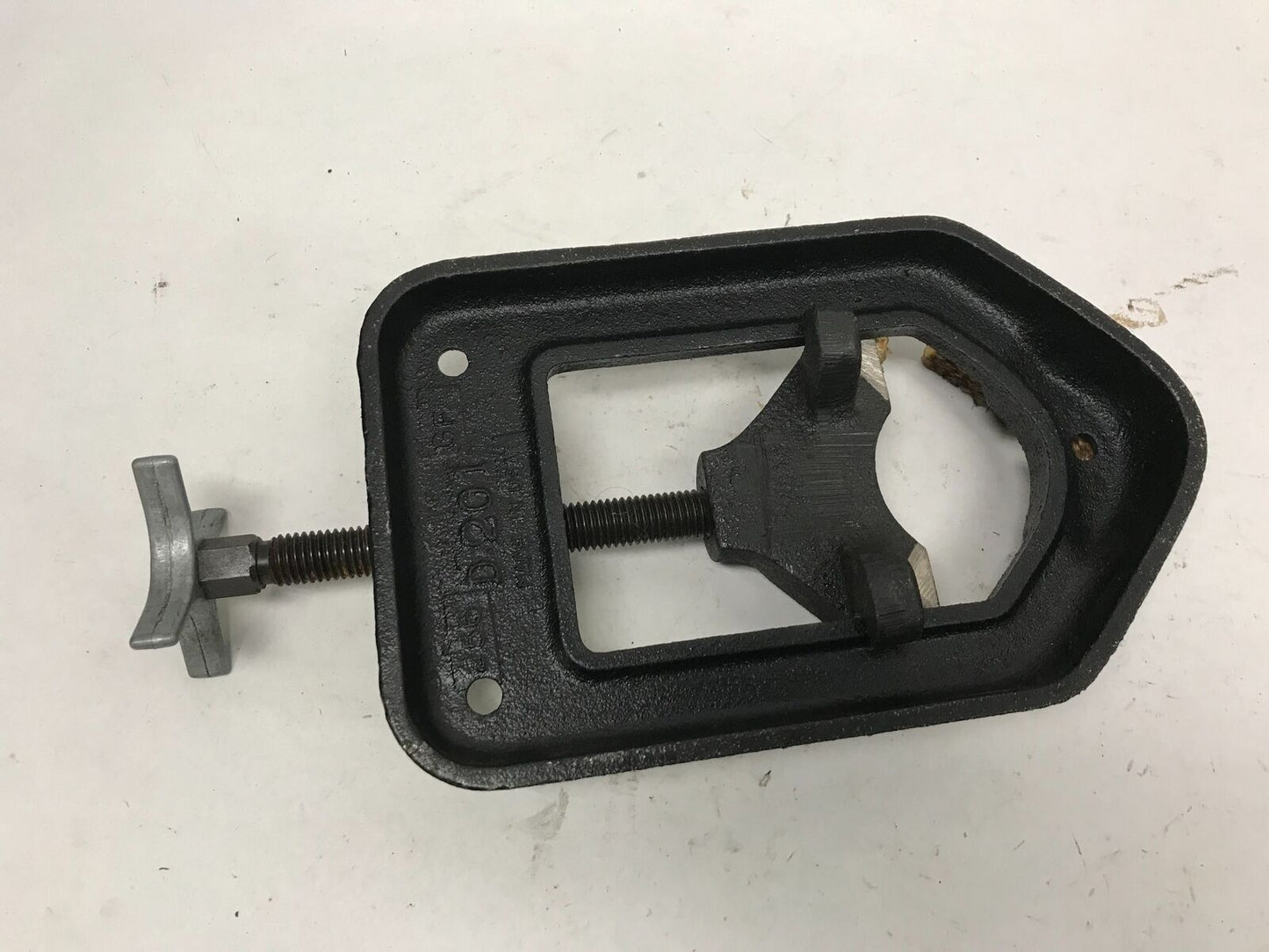 D-201 256 GF Table Top Bench Vise Pipe Clamp Press