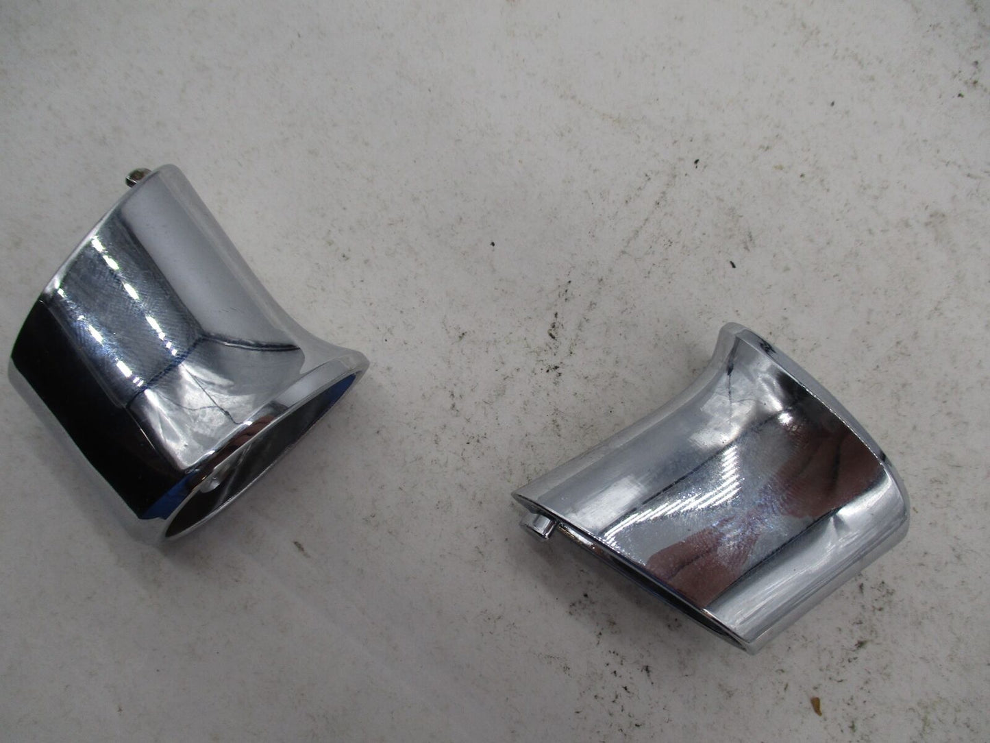 Pair of Harley Davidson Chrome Narrow Turn Signal Standoffs XL FXD FXST FXR