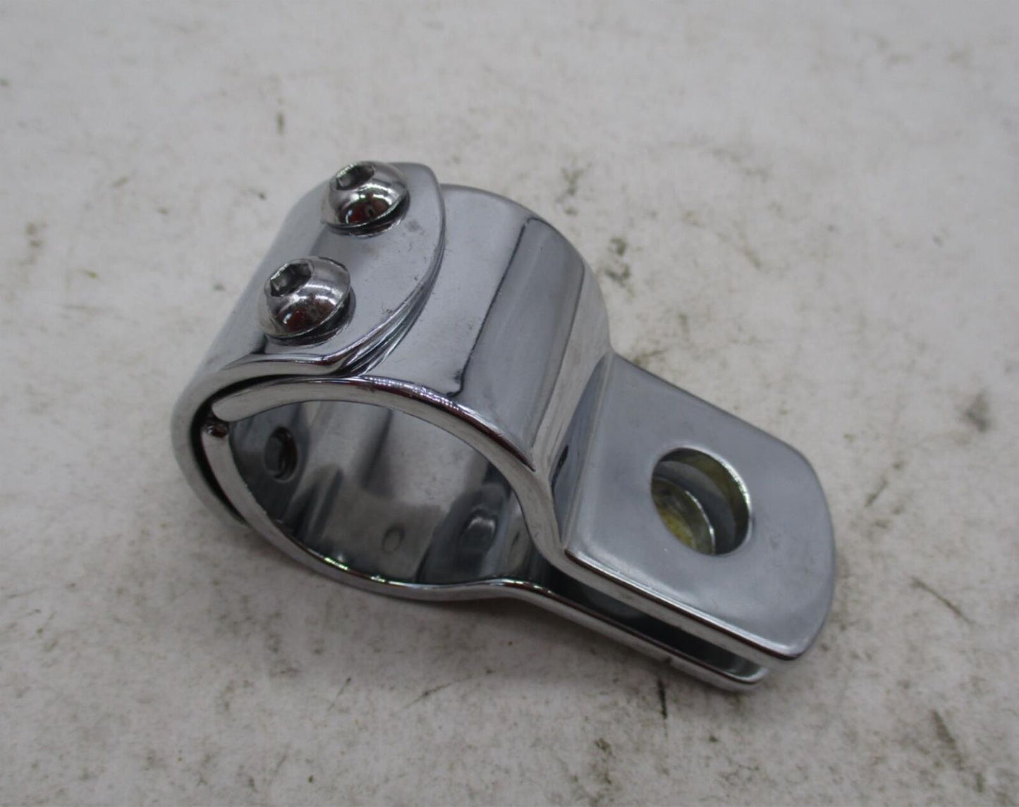 Harley Davidson 3-Piece Highway Peg Mounting Clamp 1-1/4" 50903-85T