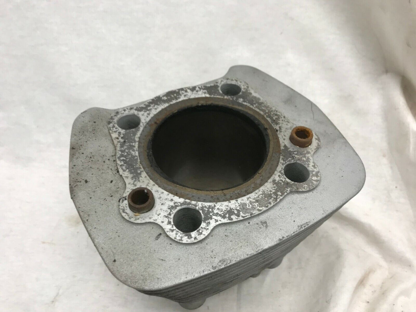 Harley Davidson 883 EST 112203 Cylinder Jug Sportster nice Shape