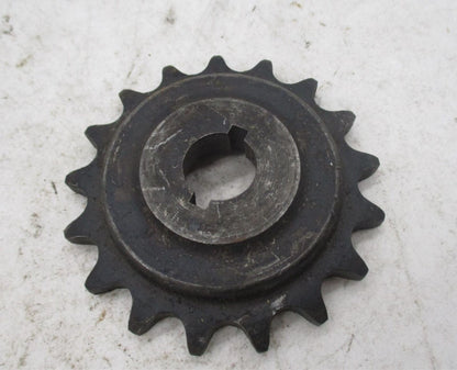 Harley Davidson Genuine NOS 17T Mainshaft Sprocket 750cc 1942-1973  35204-41