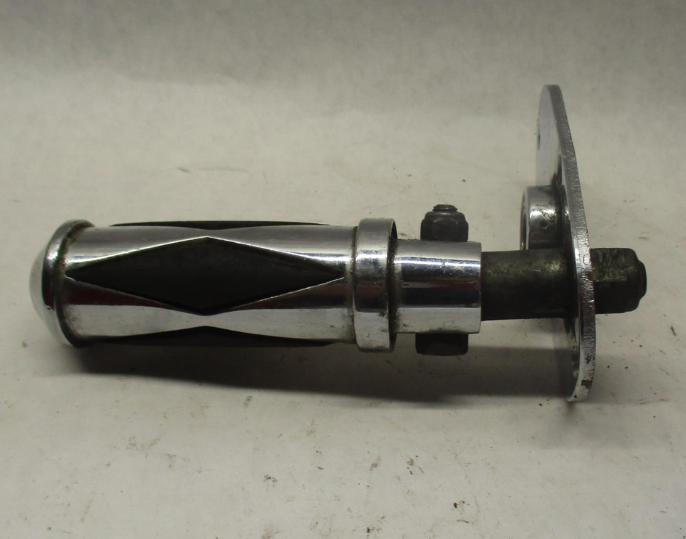 Harley Davidson Chrome Primary Inspection Cover w/ Diamond Foot Peg