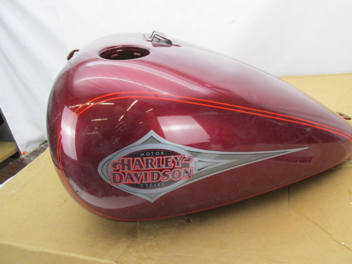 Harley Davidson Genuine NOS Softail FLST FXST Burgundy Gas Tank 62180-00BUR