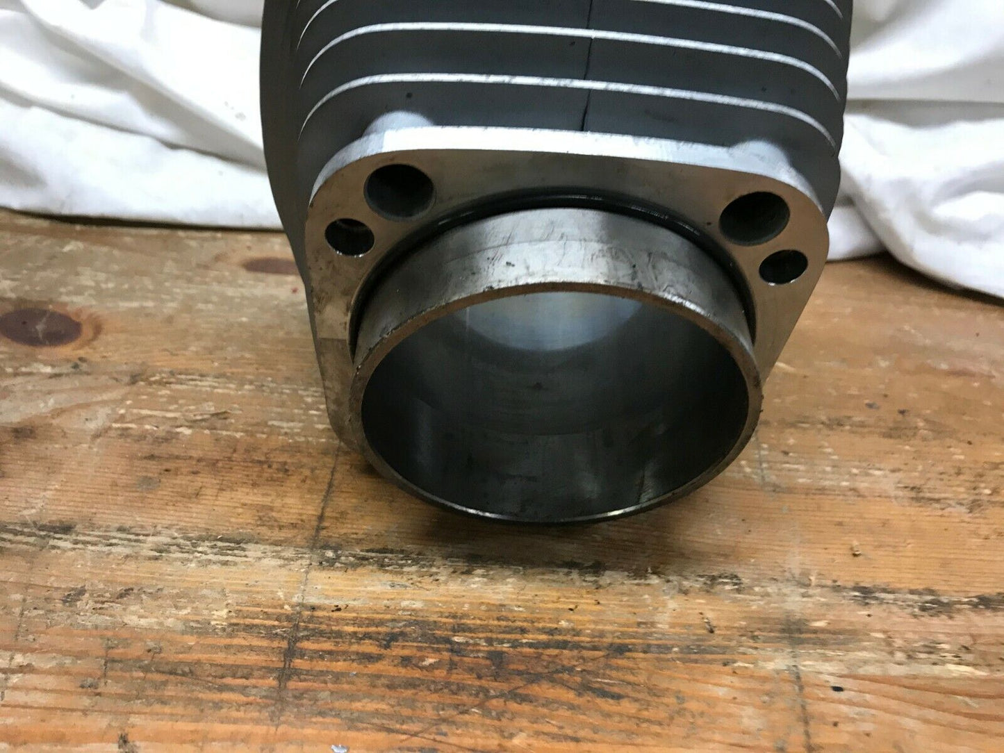 Harley Davidson Twin Cam Cylinder Jug 16593-99 Dyna Softail Touring Silver
