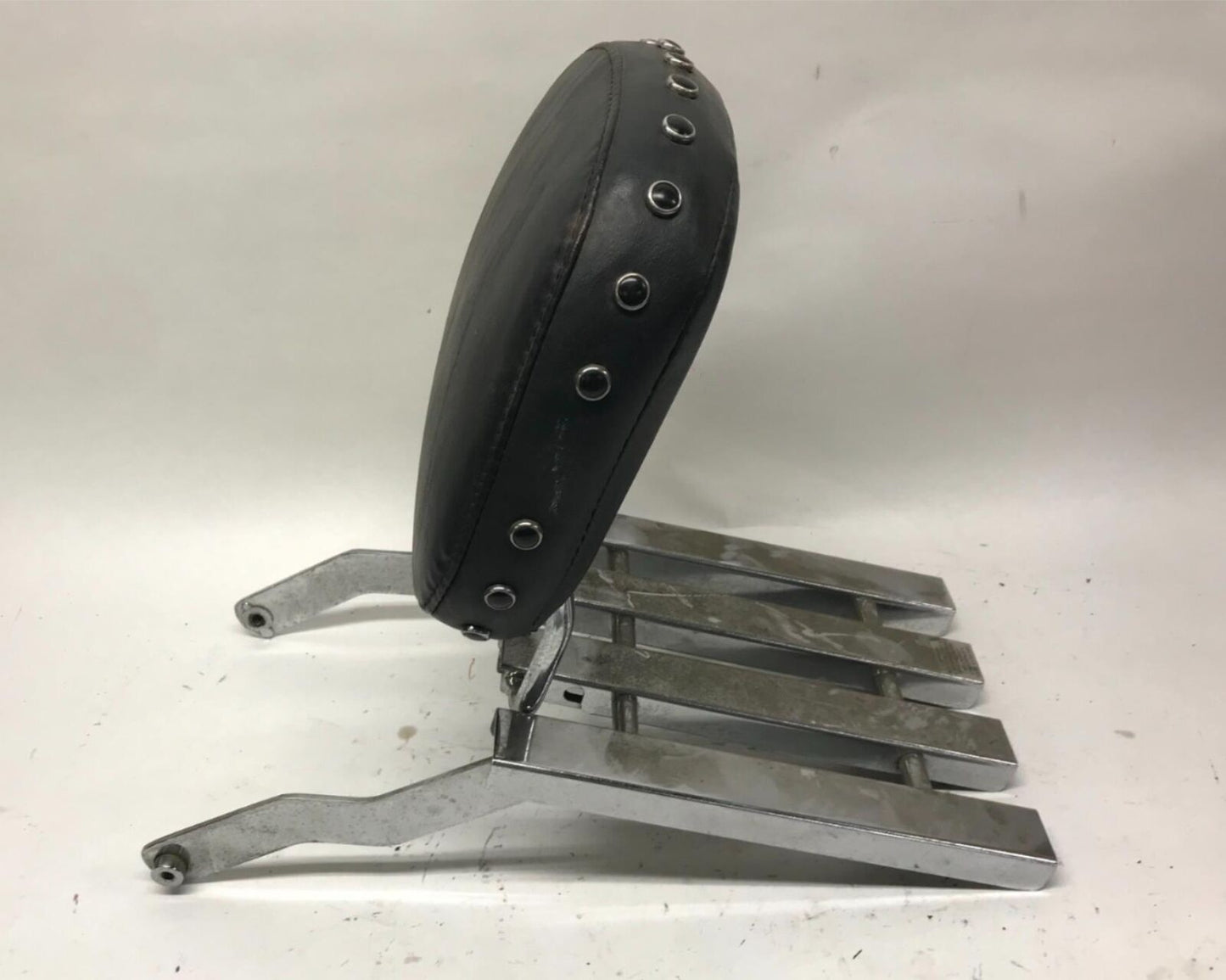 Harley Davidson Touring FLHT FLTR FLHR Backrest Luggage Rack 53341-97 52709-97