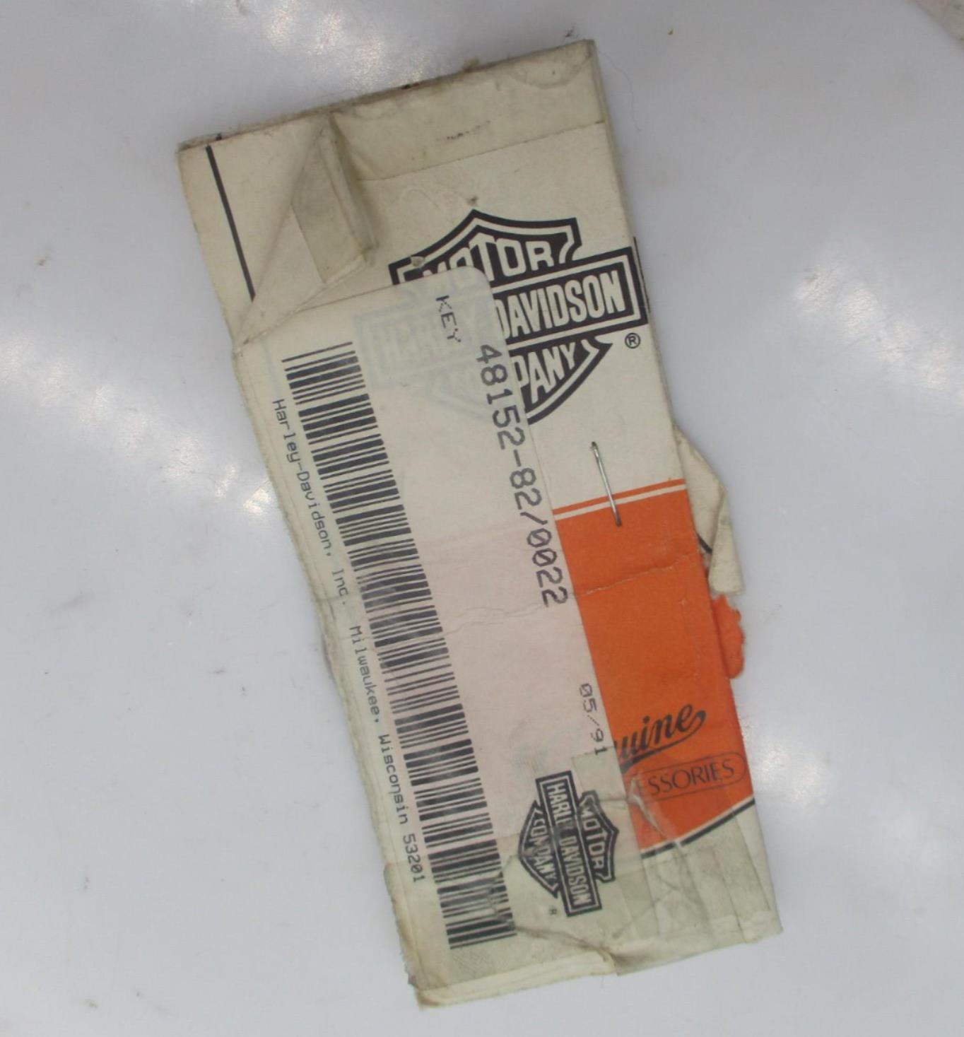 Harley-Davidson Genuine NOS Key Set Code 0022 48152-82