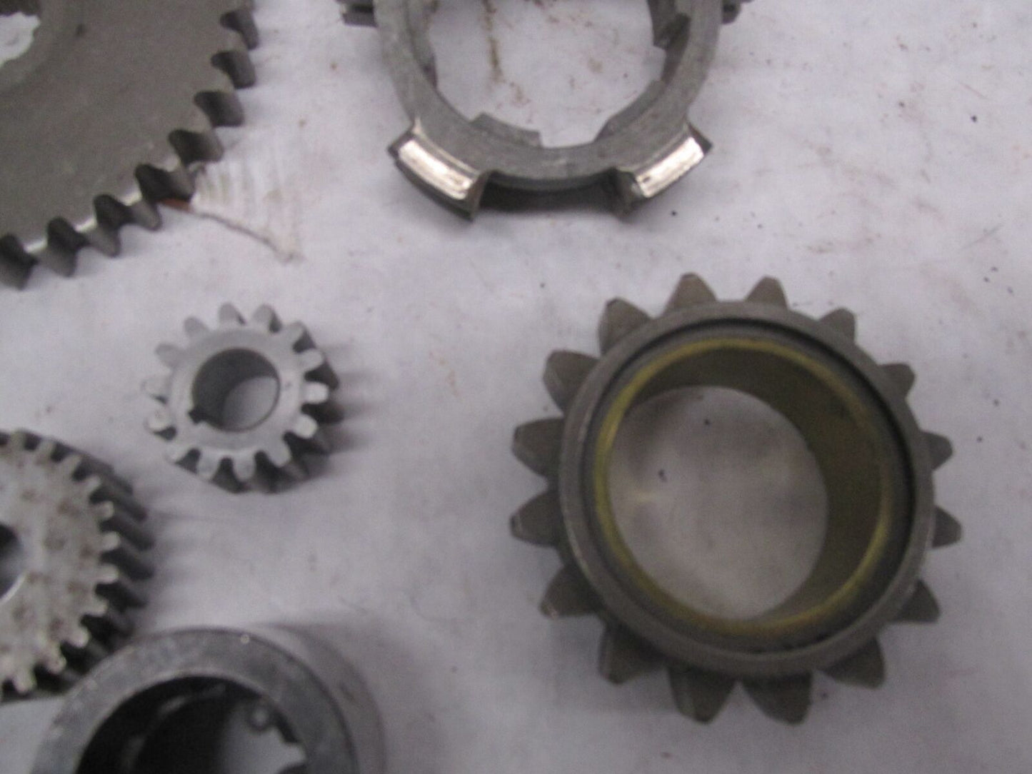 Mixed Lot of Harley Davidson Transmission Oil Pump Gears Sprockets