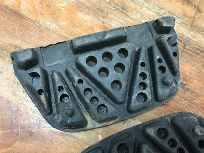 HARLEY DAVIDSON FL FLH Passenger TOURING Floor board Rubber INSERTS