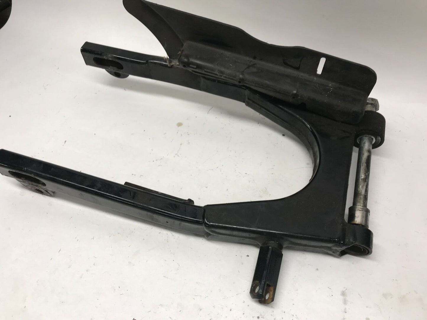 OEM Harley Davidson Rear Fork Swingarm 2004 Sportster XL1200 47587-04