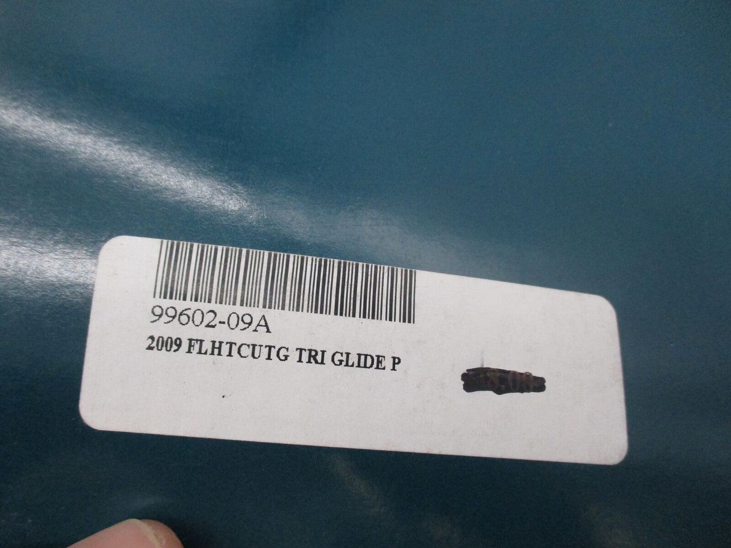 Harley Davidson Official Factory FLHTCUTG Model 2009 Parts Catalog 99602-09A