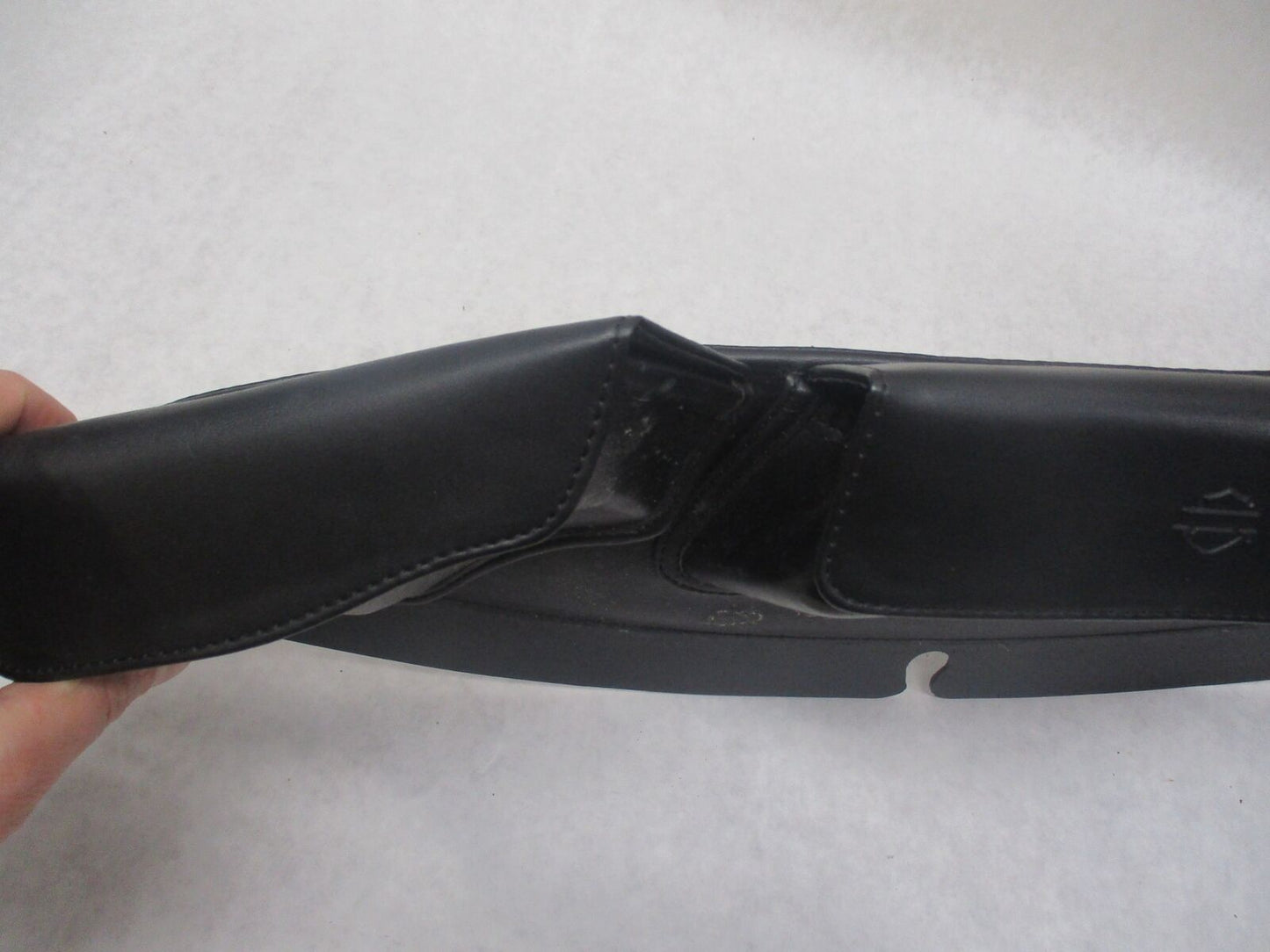 Harley 2014-22 Genuine Leather 3 Pocket Batwing Windshield Fairing Pouch