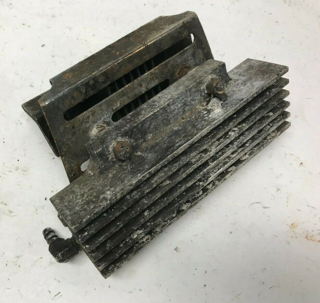 VINTAGE HARLEY SHOVELHEAD IRONHEAD CAST BLACK FRONT OIL COOLER  LOCKHART STYLE