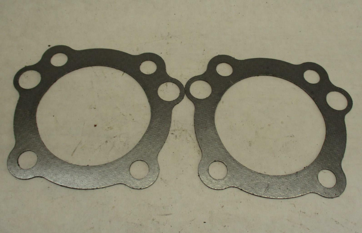 Set of 2 Harley Cylinder Head Gaskets 16665-86A