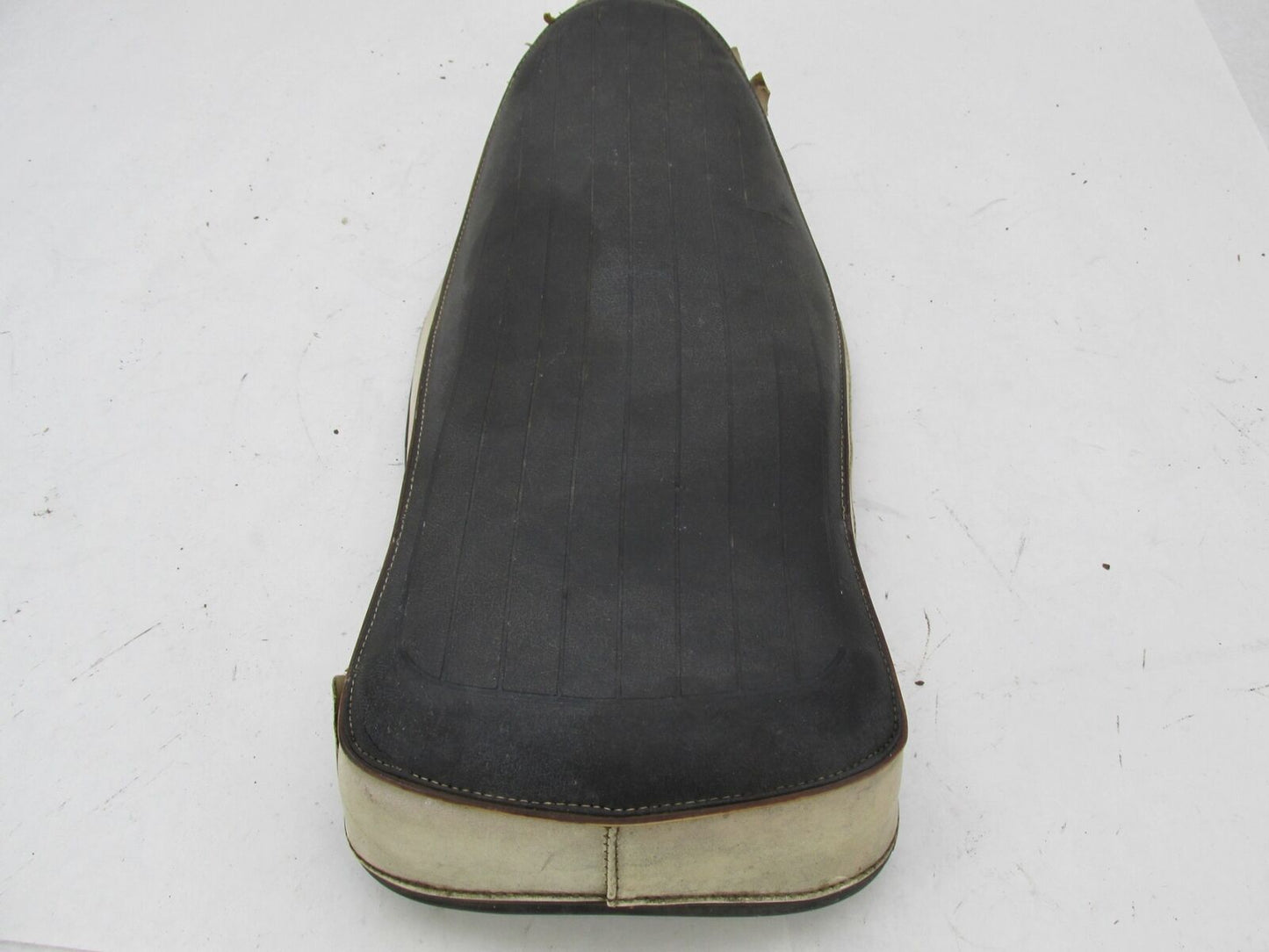 Harley Davidson Genuine XLCH XLH Ironhead Sportster Buddy Seat