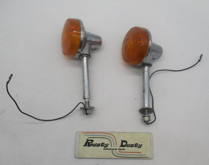 Pair of Vintage Honda Kawasaki Stanley Turn Signals 045-0588 with Standoffs