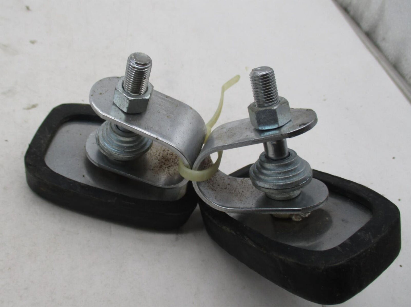 Pair of Honda Goldwing GL Crash Bar Highway Footrest Rubber Pad Rests