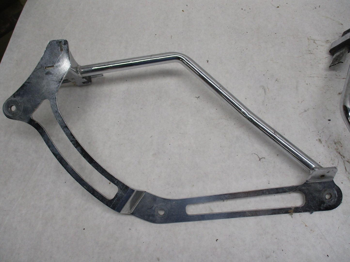 Harley Davidson Chrome Fender Strut Saddlebag Mounting Brackets