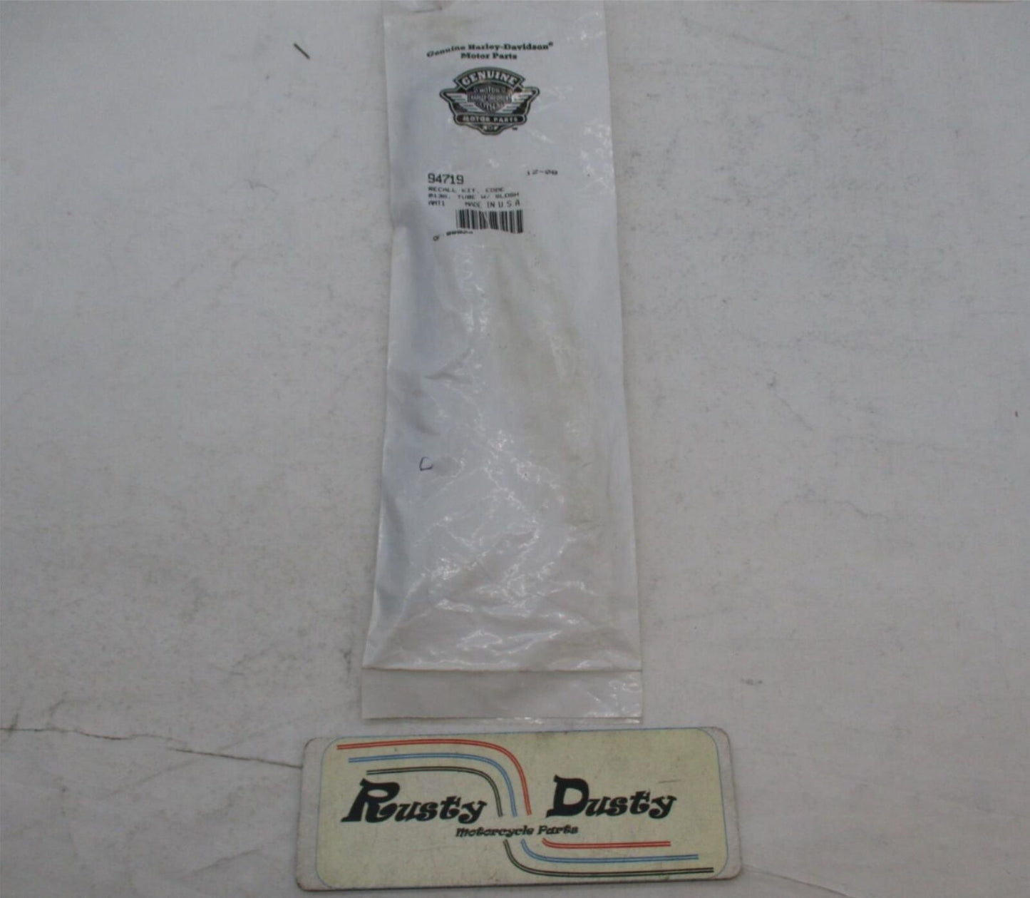 Harley Davidson Genuine NOS Recall Kit 0136 Tube with Slosh 94719