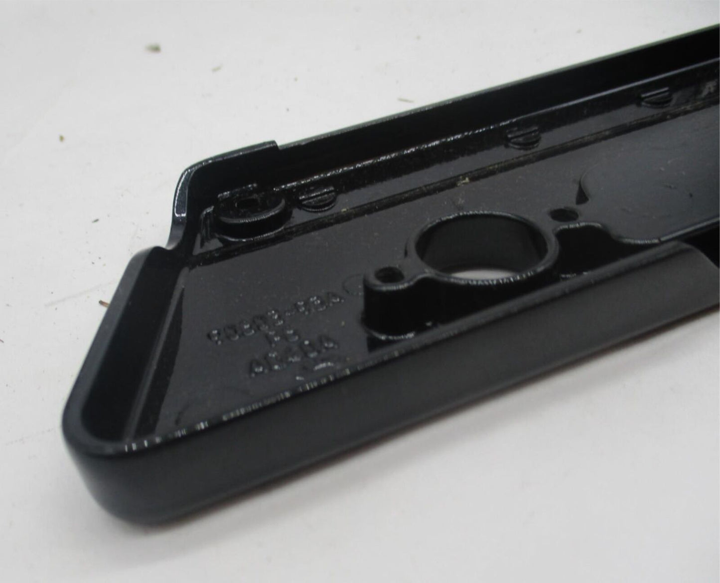 Harley Davidson Genuine Black Left Saddlebag Latch Hinge Assembly 90603-93A