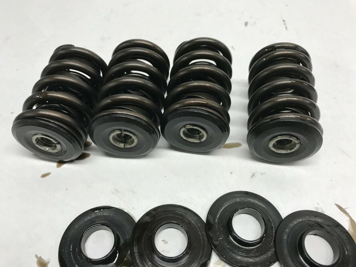 Harley Big Twin BT Double valve Springs w/ Ribbon Dampers and retainers