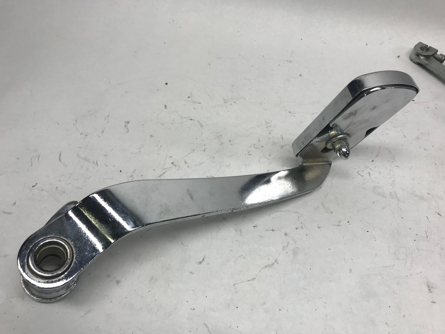 HARLEY-DAVIDSON ELECTRA GLIDE Touring FLHTC OEM REAR BRAKE FOOT PEDAL LEVER