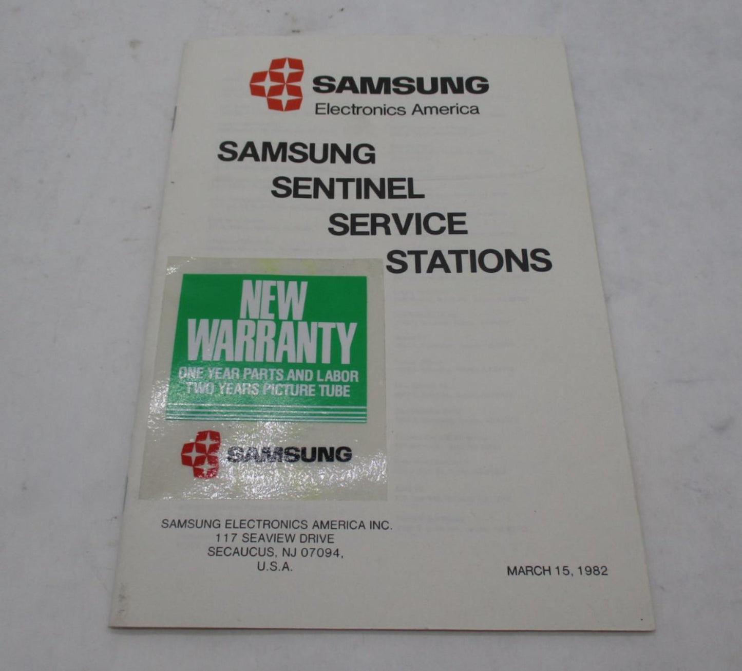 Vintage 1982 Samsung Electronics Sentinel Service Stations Book
