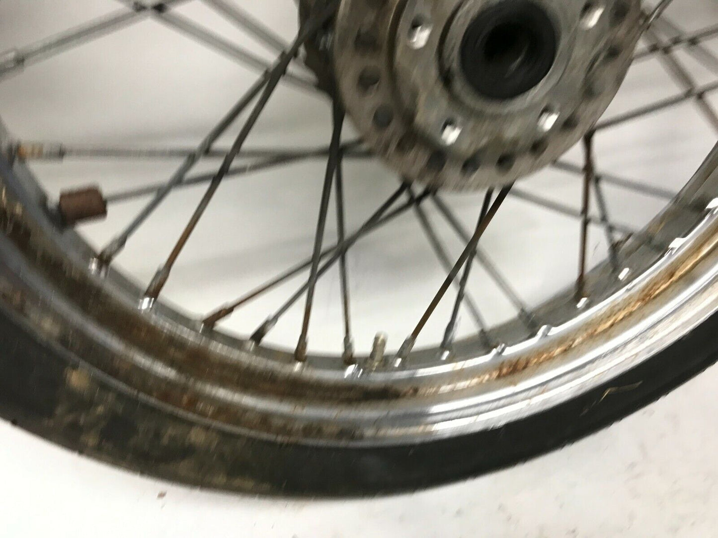 19” Harley Davidson Dual Disc Front Wheel 19x2.5 TLA  Dyna FXR FX sportster
