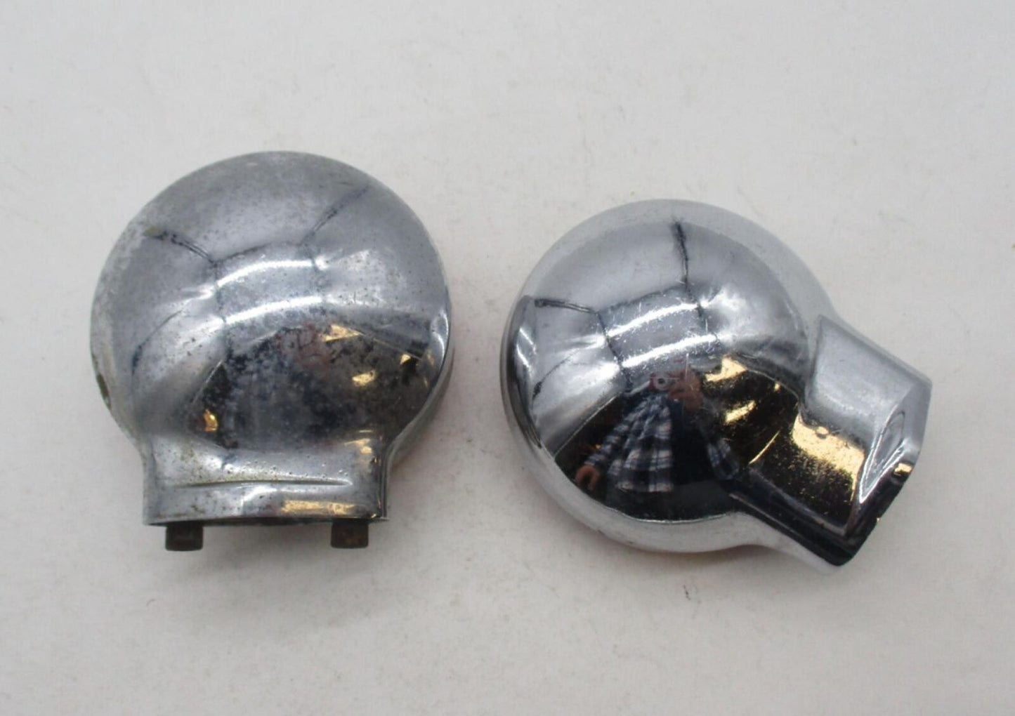 Pair of Harley Davidson Genuine Touring Road King Electra Turn Signals Housings