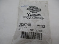 Harley Davidson Genuine NOS Retainer 31597-81