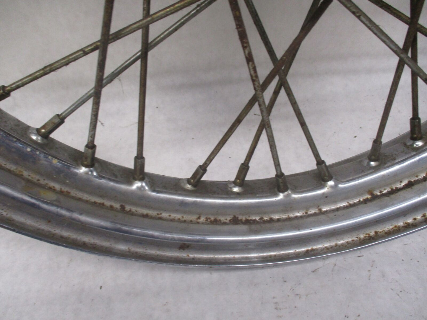 Harley Davidson Genuine 19x2.5" Chrome 40 Spoke Front Wheel 43001-79