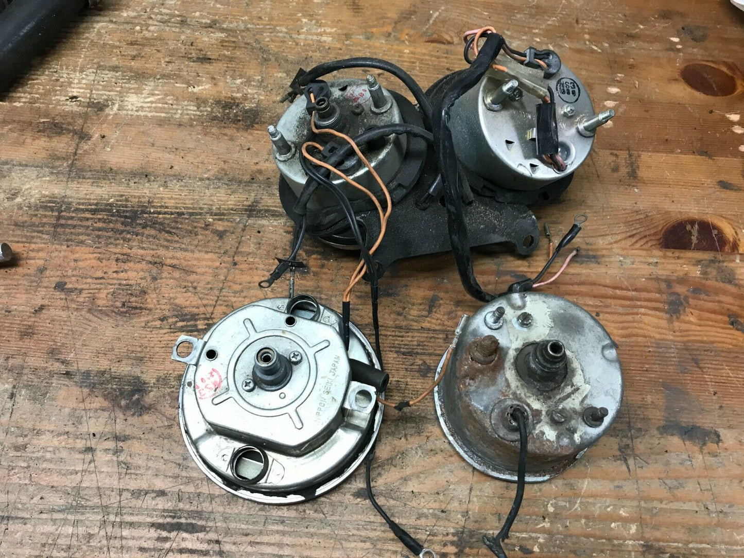Lot of Harley Davidson Speedo Speedometer Tach Gauge instruments parts or Repair