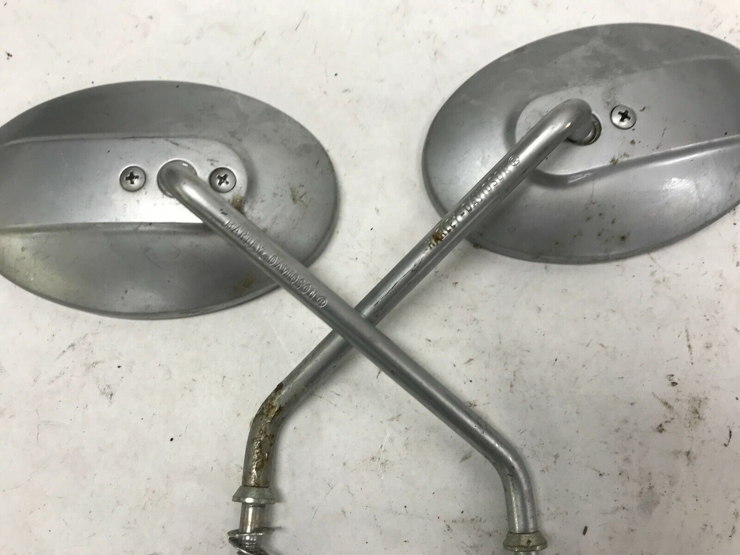Harley V-ROD Gray Muscle VRSCF Mirror  Set Nice
