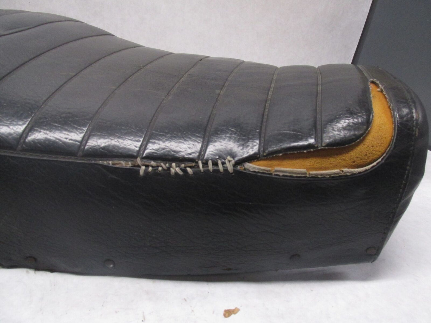 BMW Airhead R75/5 R75/6 R90/6 R100/7 Denfield Bench Seat 1973 - 1979