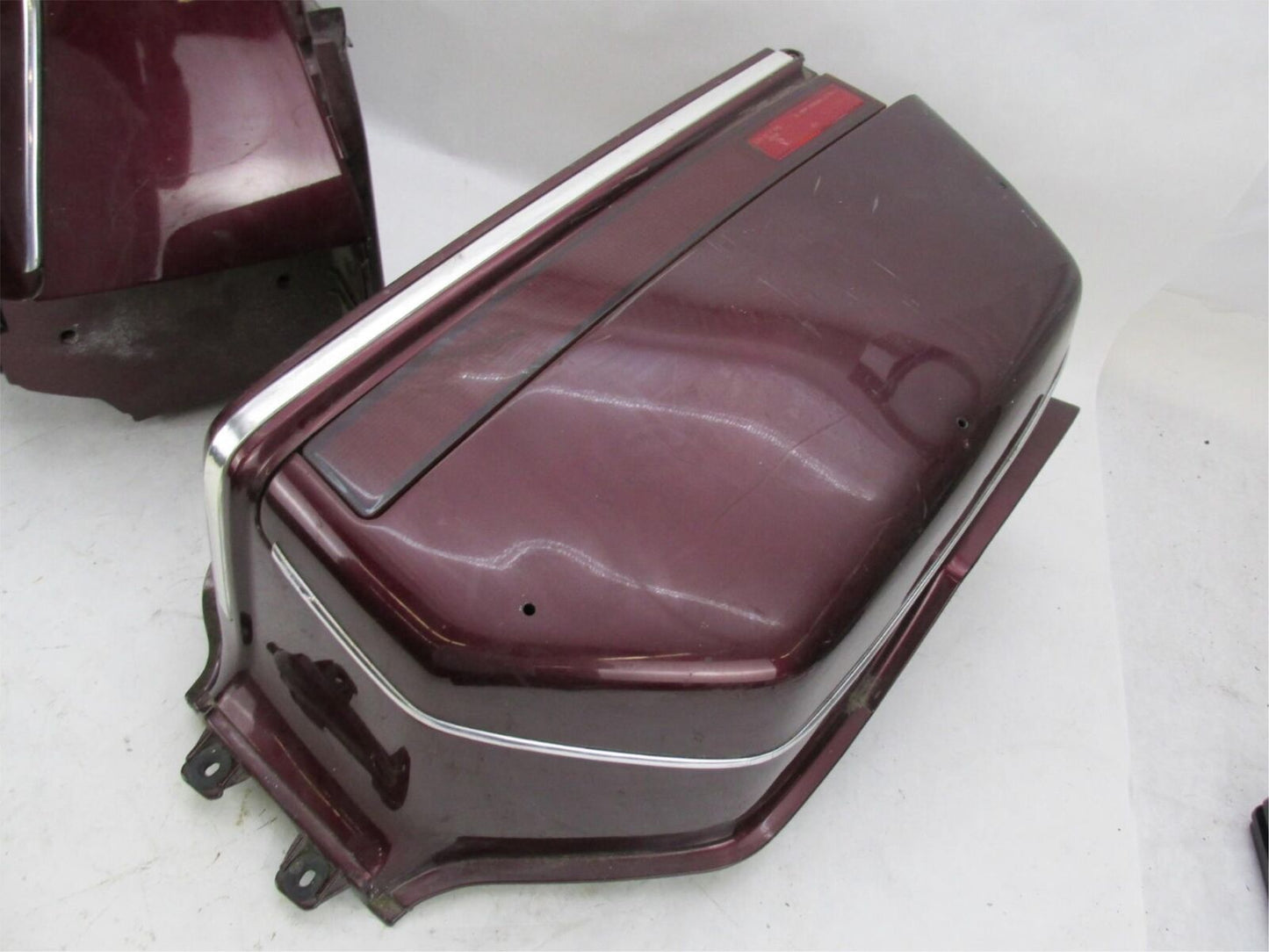 Set Honda Goldwing GL1500 Maroon Hard Saddlebags 81212-MNS-3000 81412-MNS-3000